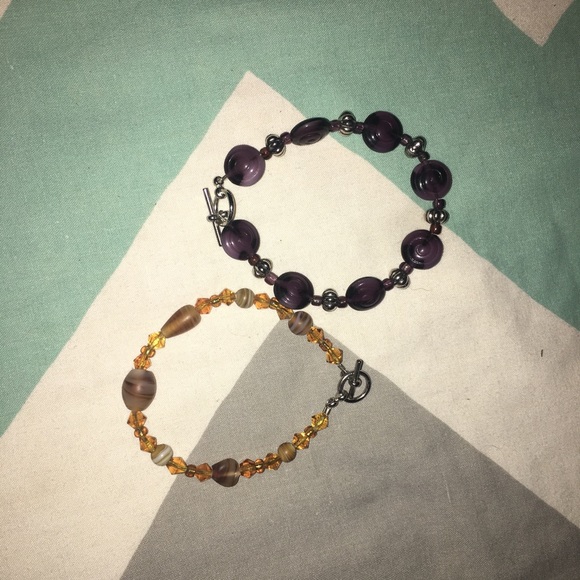 Jewelry - Picture 4 of 5